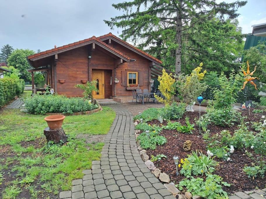 Holiday home Gartenhaus Am Stadtrand Von Mit Parkplatz *